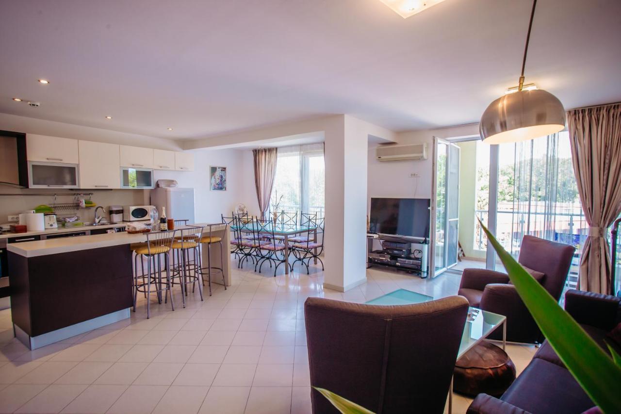 MNG Holiday Yassen Apartments Slantschew brjag Exterior foto