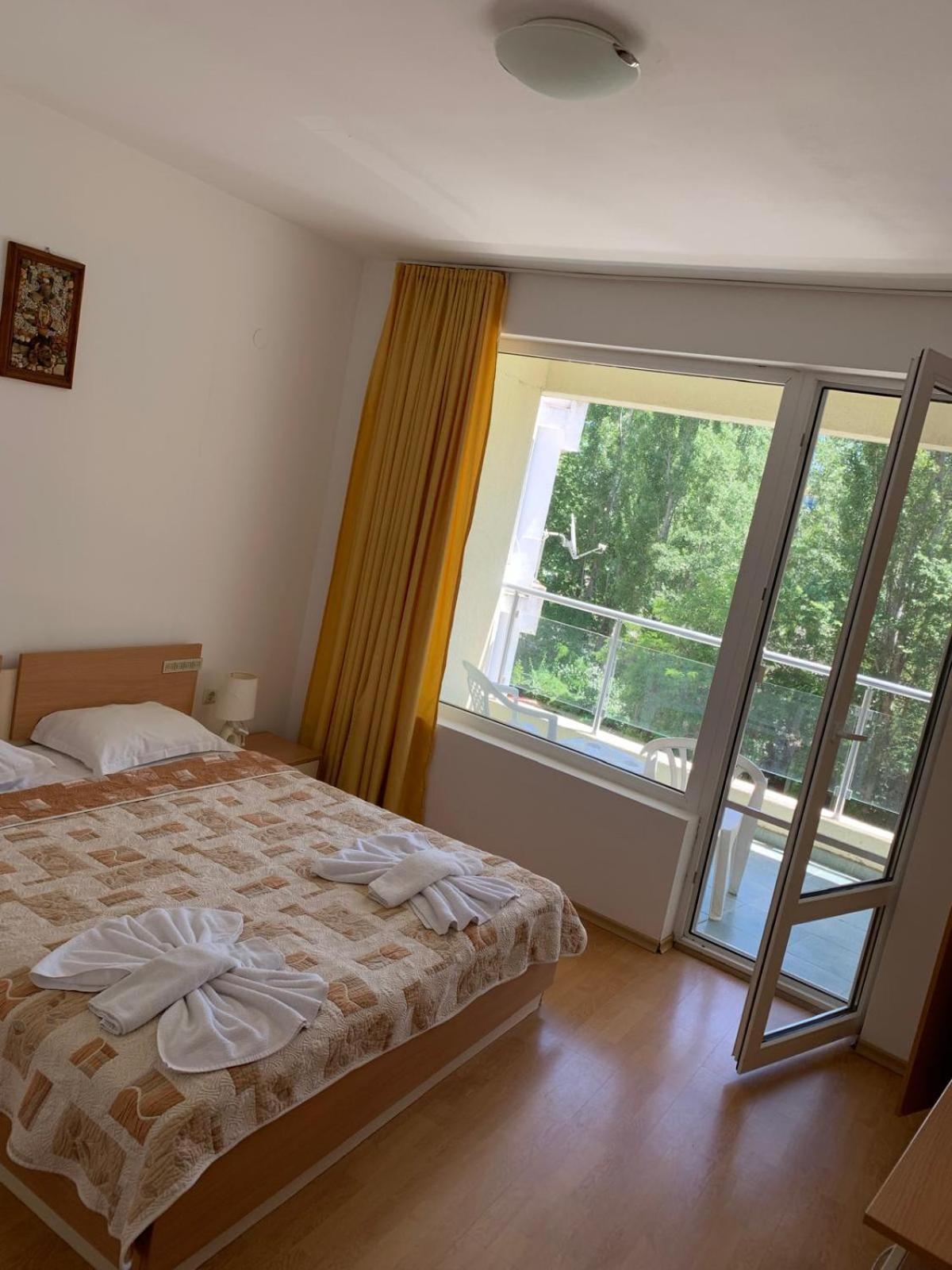 MNG Holiday Yassen Apartments Slantschew brjag Exterior foto